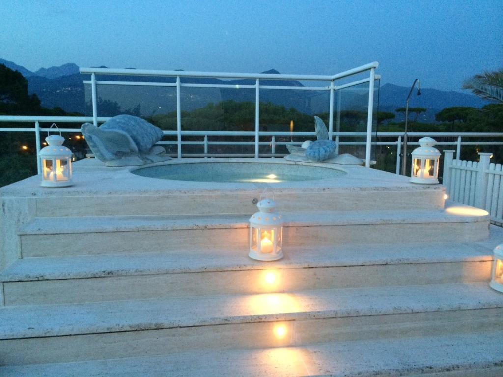 מרינה די פיאטרסנטה Hotel Residence Villa Marzia מראה חיצוני תמונה