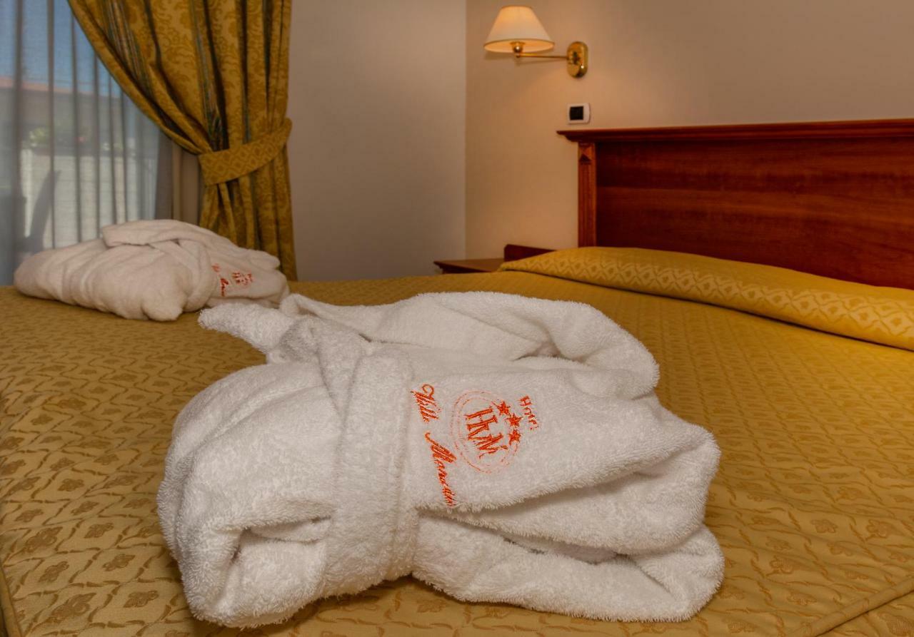 מרינה די פיאטרסנטה Hotel Residence Villa Marzia מראה חיצוני תמונה